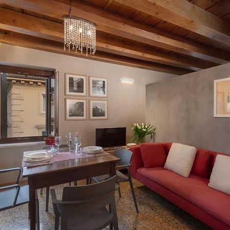 Residenza Roccamaggiore Verona Bagian luar foto