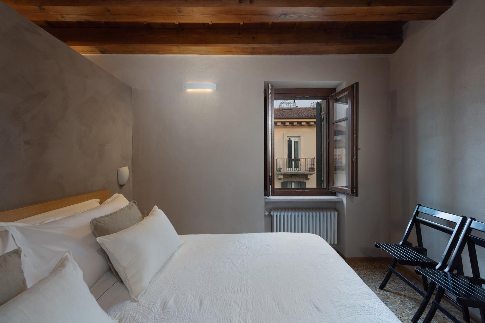 Residenza Roccamaggiore Verona Bagian luar foto
