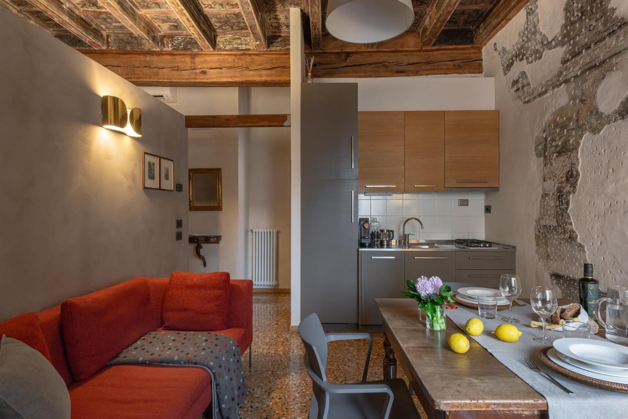 Residenza Roccamaggiore Verona Bagian luar foto