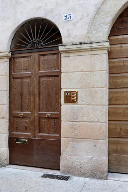 Residenza Roccamaggiore Verona Bagian luar foto